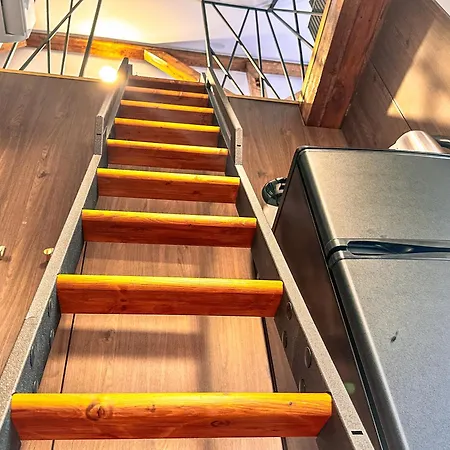 Tiny Gem Next To The Park Apartment *